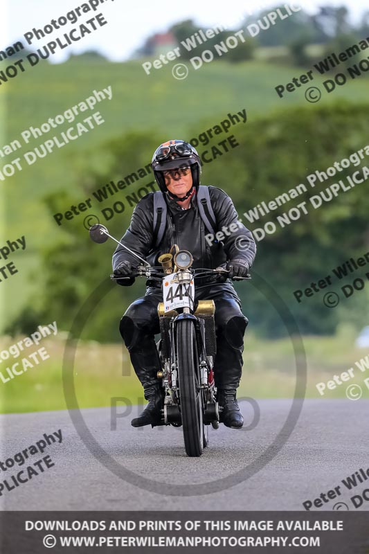 Vintage motorcycle club;eventdigitalimages;no limits trackdays;peter wileman photography;vintage motocycles;vmcc banbury run photographs